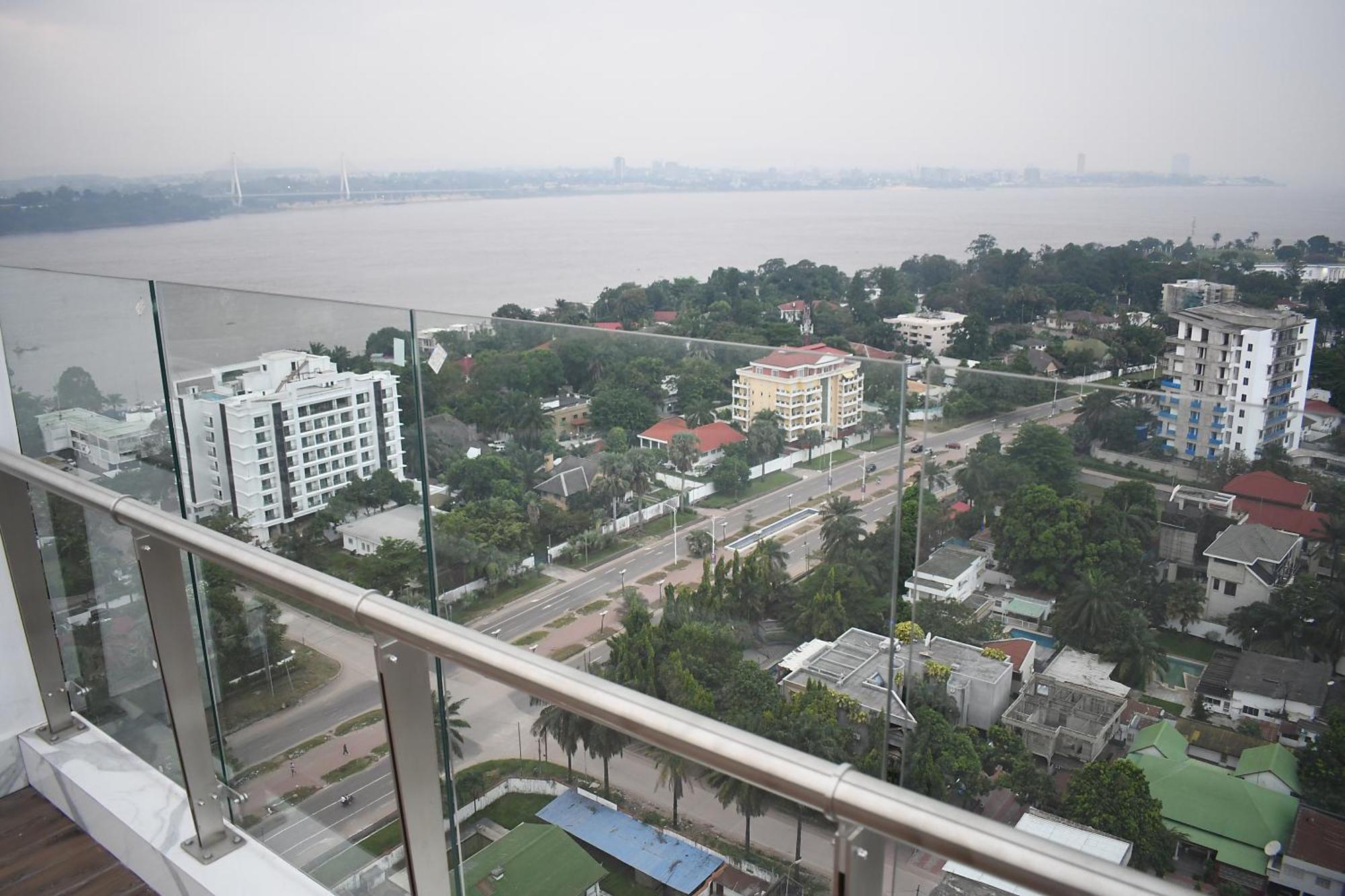 Gracey Concierge Apartments - Avenue Uvira Kinshasa Eksteriør billede