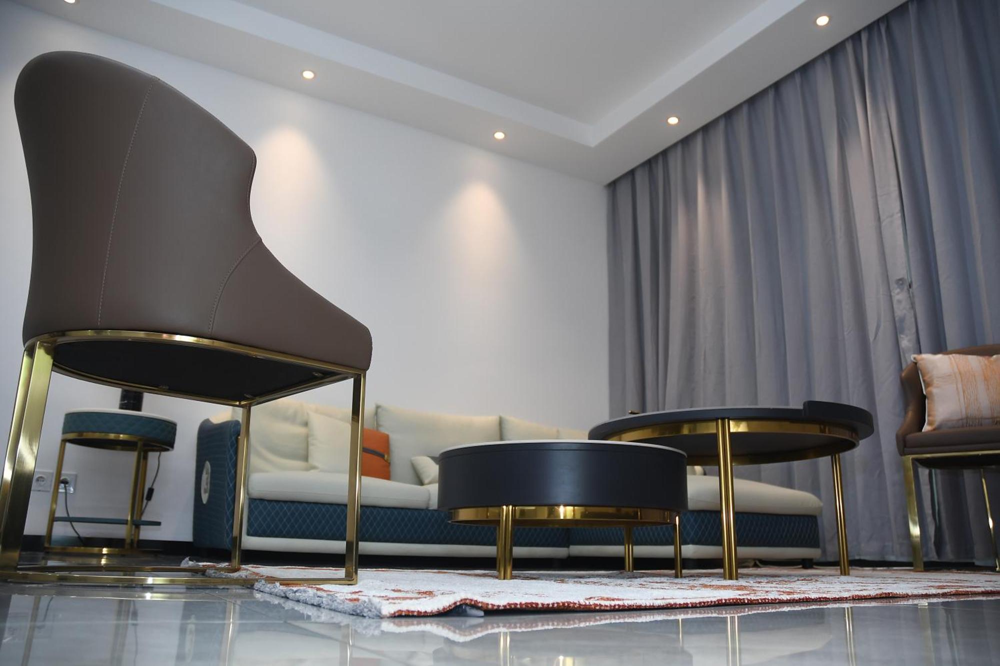 Gracey Concierge Apartments - Avenue Uvira Kinshasa Eksteriør billede